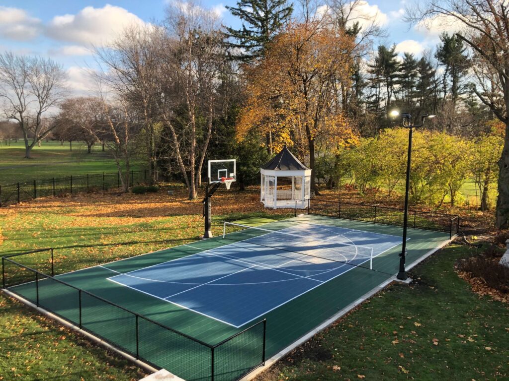 outdoor-pickleball-court