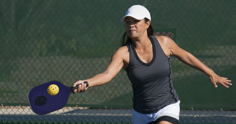 pickleball-forehand