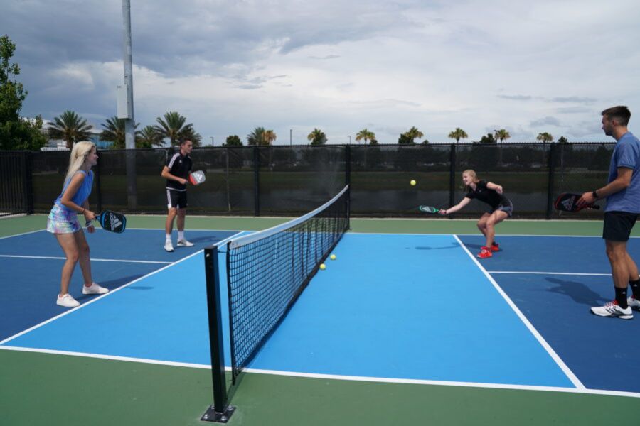 can-the-ball-hit-the-net-in-pickleball